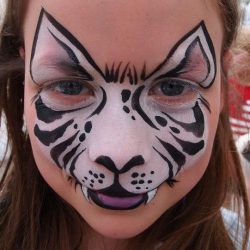 snow leapard face painting