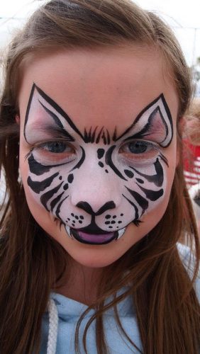 snow leapard face painting